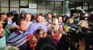 দেশে ফিরলেন আমিরাতে ক্ষমা পাওয়া ১৪ বাংলাদেশি