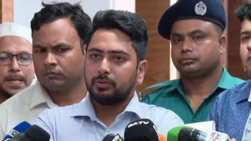 শেখ মুজিবুর রহমানকে জাতির পিতা মনে করে না অন্তর্বর্তী সরকার